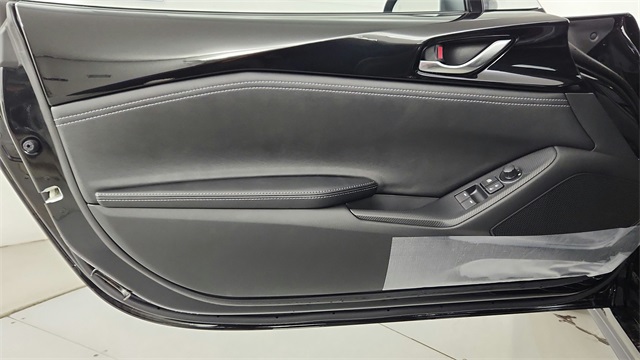new 2025 Mazda MX-5 Miata RF car, priced at $39,290