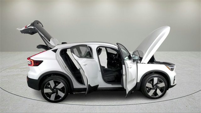 used 2023 Volvo C40 Recharge Pure Electric car