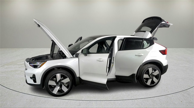 used 2023 Volvo C40 Recharge Pure Electric car
