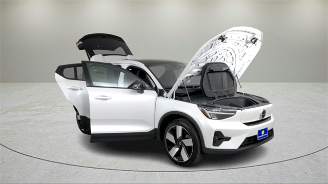 used 2023 Volvo C40 Recharge Pure Electric car