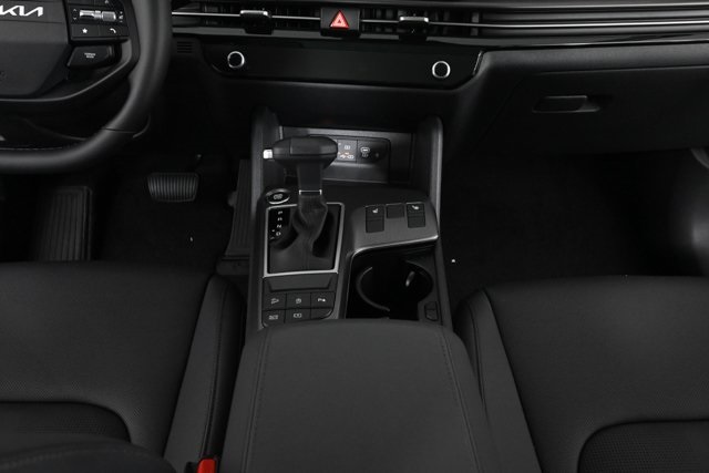 new 2026 Kia Sportage car, priced at $35,421