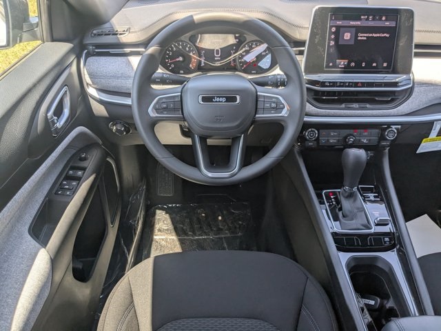 new 2025 Jeep Compass car, priced at $20,895