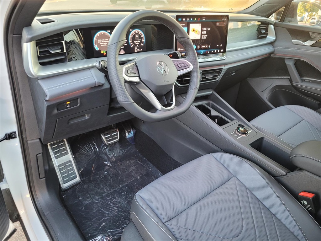 new 2025 Volkswagen Tiguan car, priced at $39,486