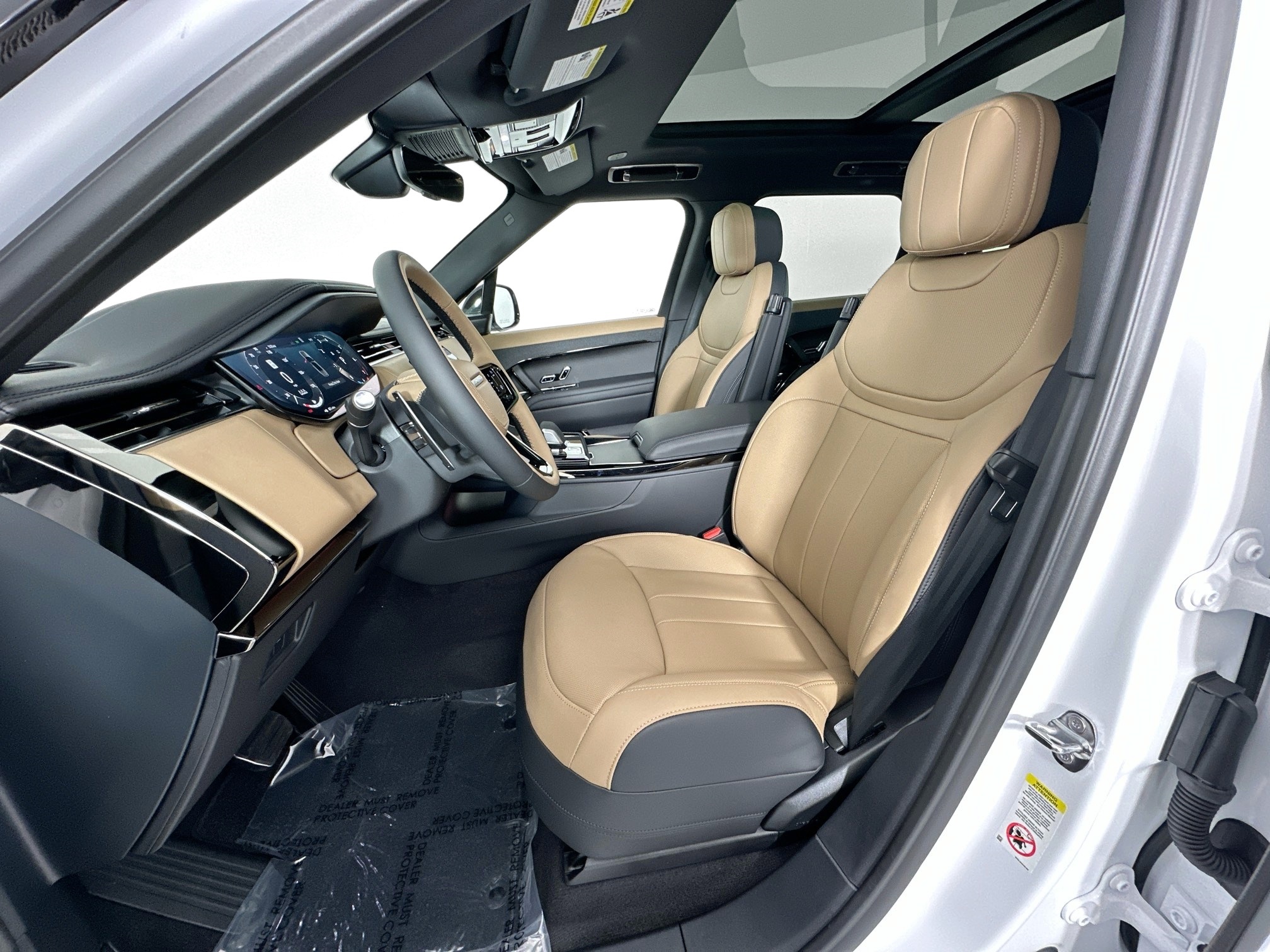 new 2025 Land Rover Range Rover Sport car, priced at $105,780