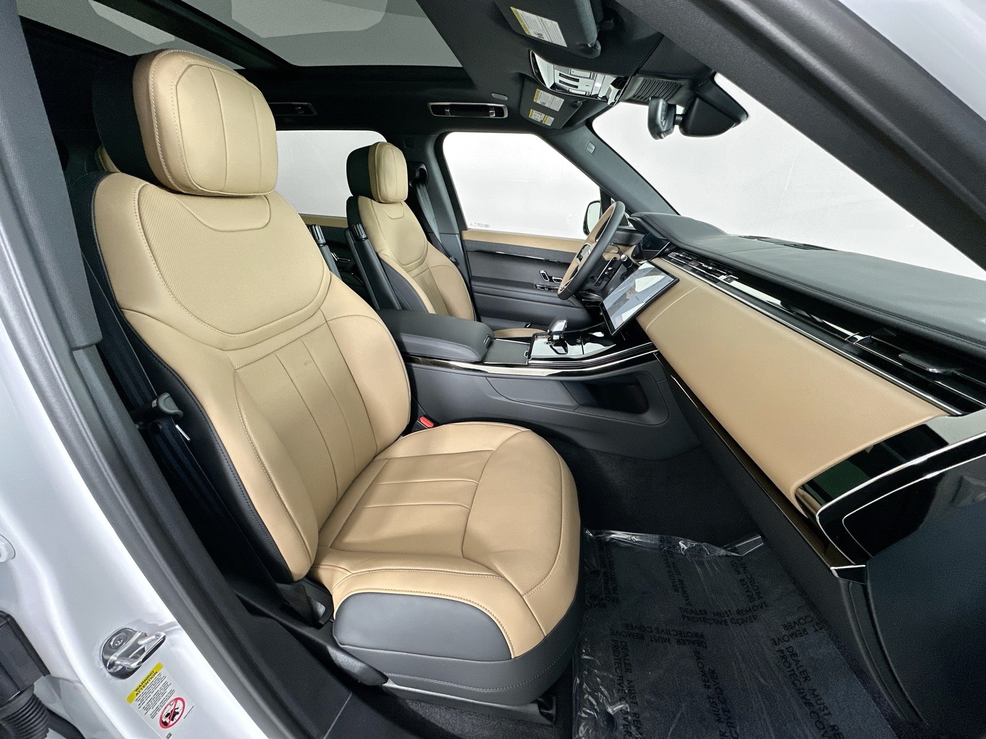 new 2025 Land Rover Range Rover Sport car, priced at $105,780