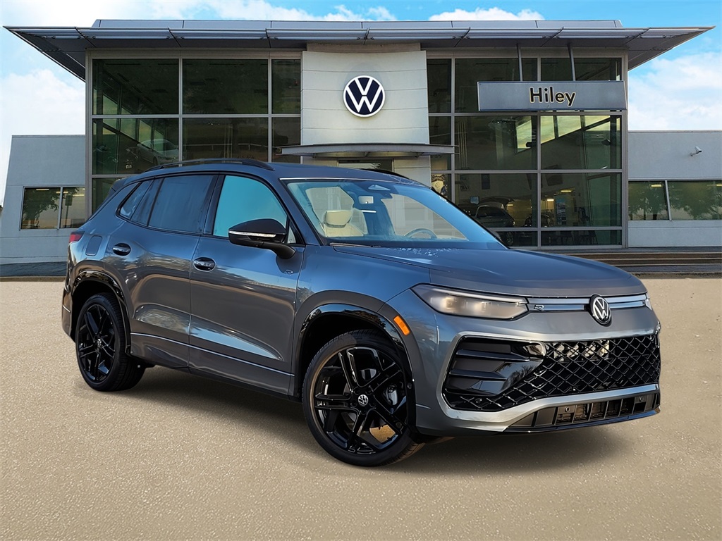 new 2026 Volkswagen Tiguan car, priced at $37,903