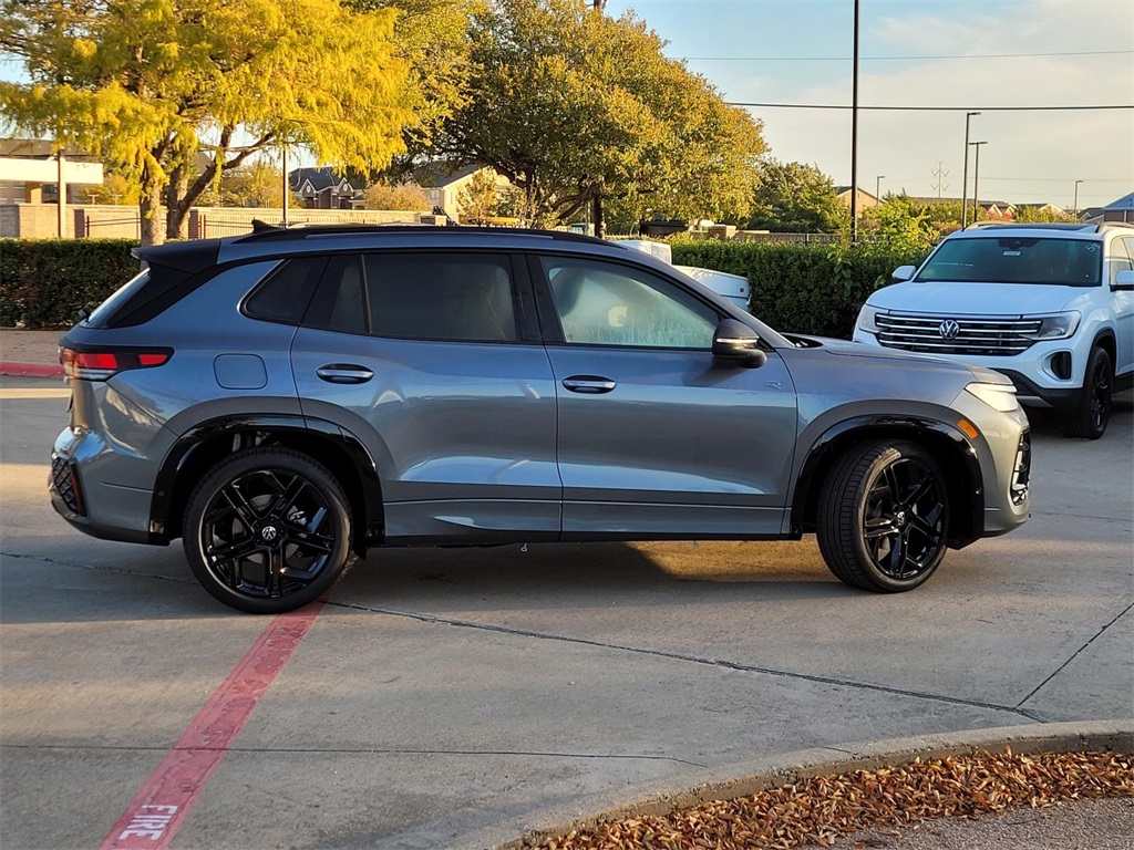 new 2026 Volkswagen Tiguan car, priced at $37,903