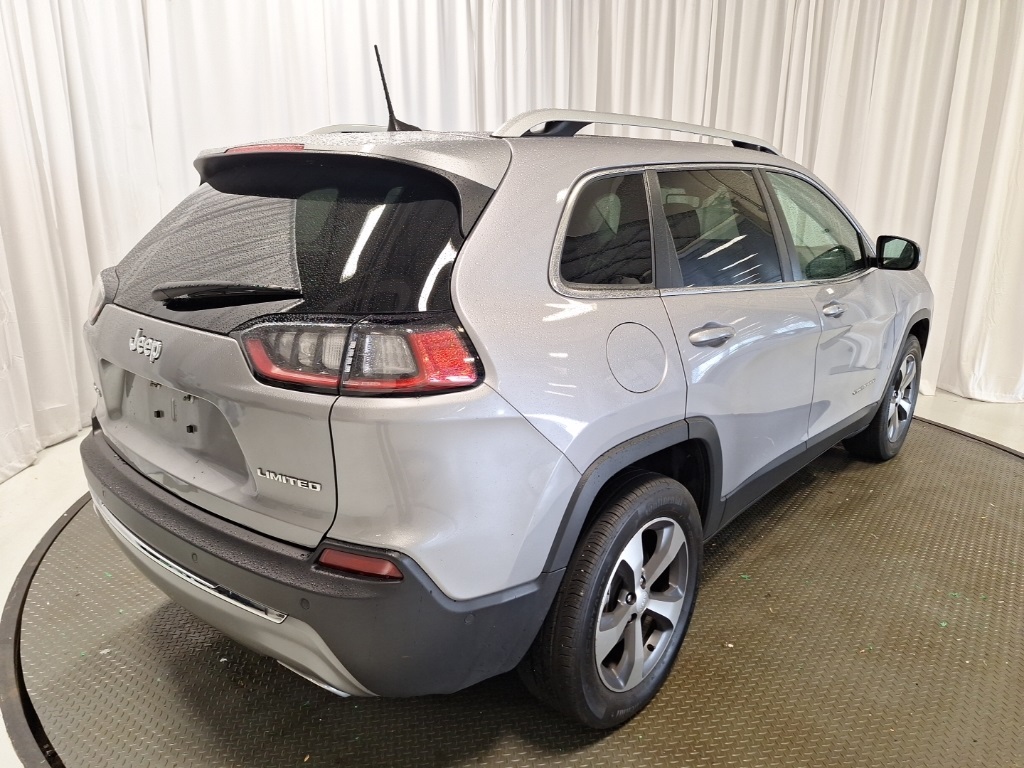 used 2021 Jeep Cherokee car, priced at $23,292