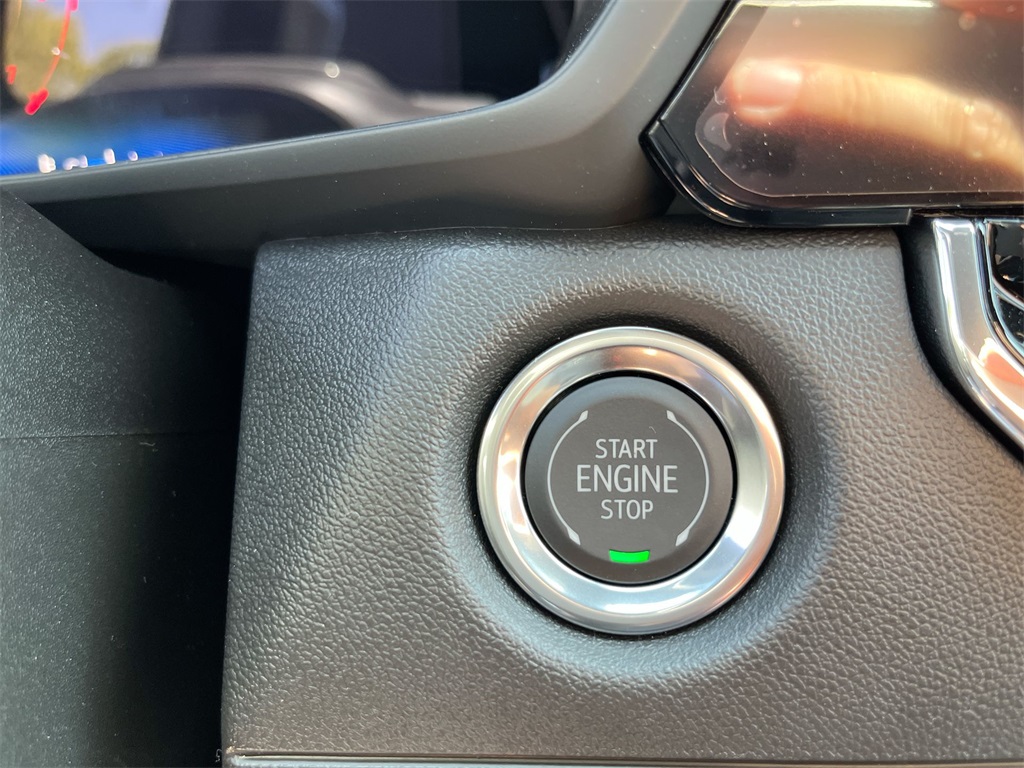 new 2025 Chevrolet Colorado car, priced at $32,758