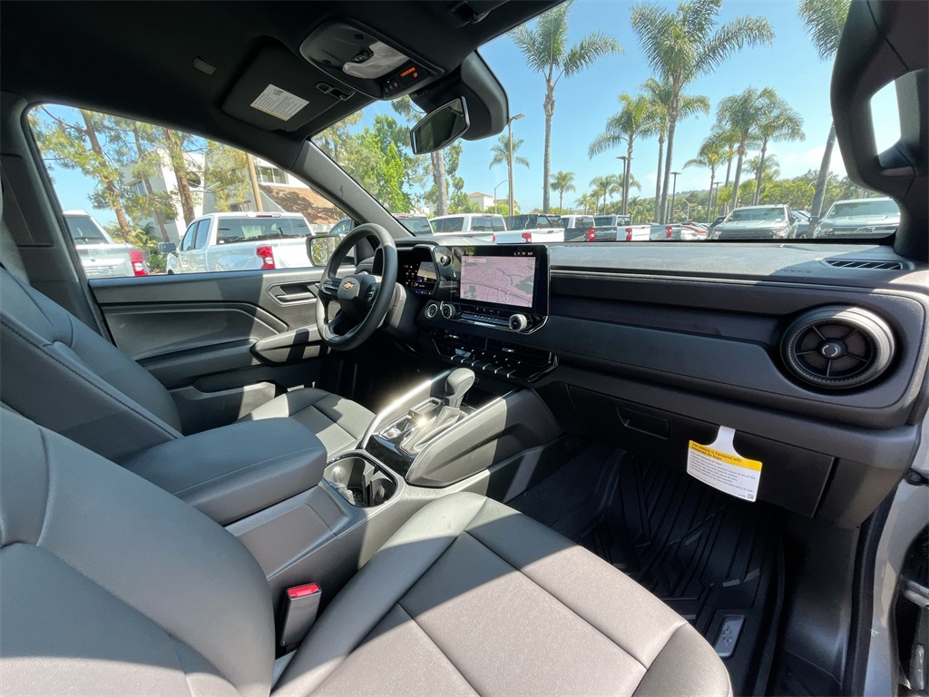 new 2025 Chevrolet Colorado car, priced at $32,758