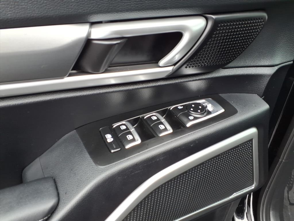 used 2022 Kia Telluride car, priced at $27,900