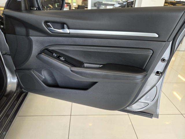 used 2022 Nissan Altima car, priced at $22,977