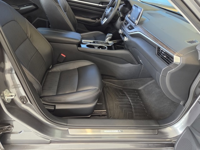 used 2022 Nissan Altima car, priced at $22,977