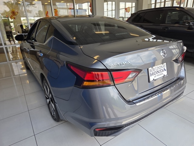 used 2022 Nissan Altima car, priced at $22,977