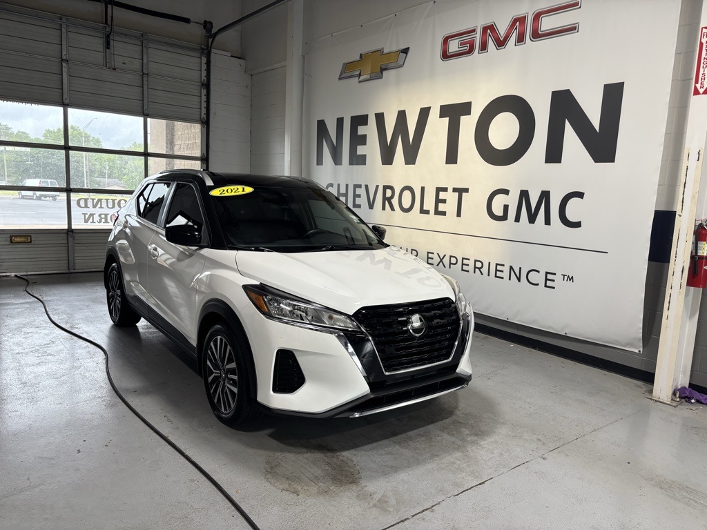 used 2021 Nissan Kicks car, priced at $17,500