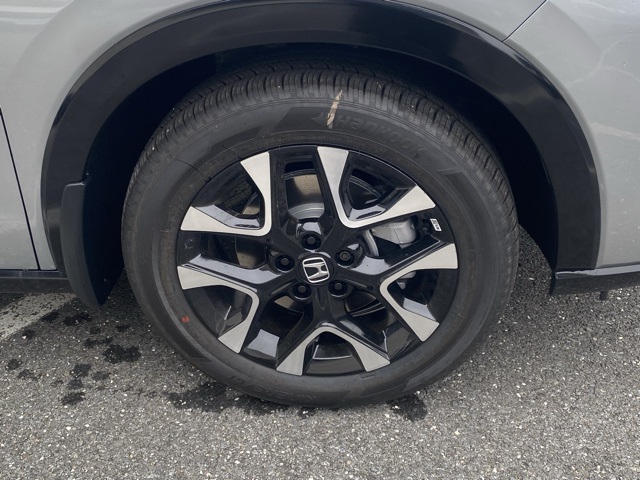 new 2026 Honda HR-V car, priced at $30,068