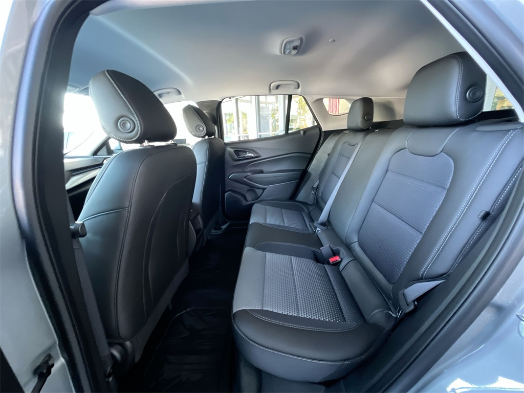 new 2025 Chevrolet Trax car, priced at $23,342