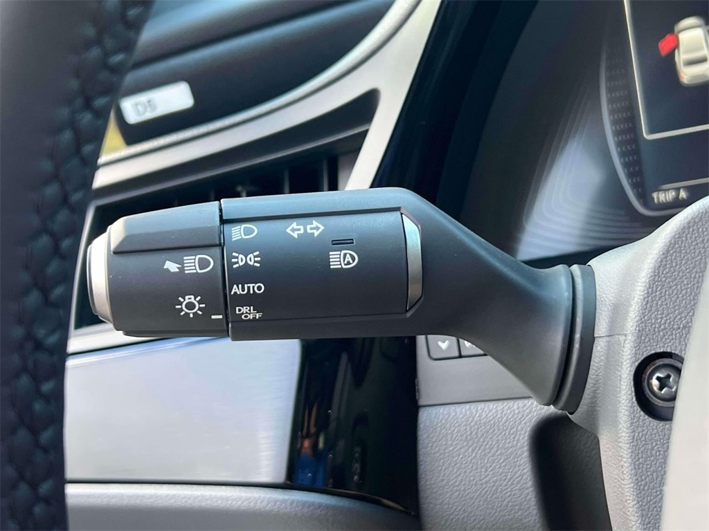 new 2025 Lexus ES car, priced at $48,344