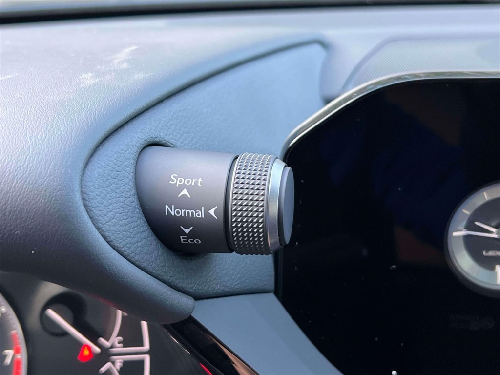 new 2025 Lexus ES car, priced at $48,344