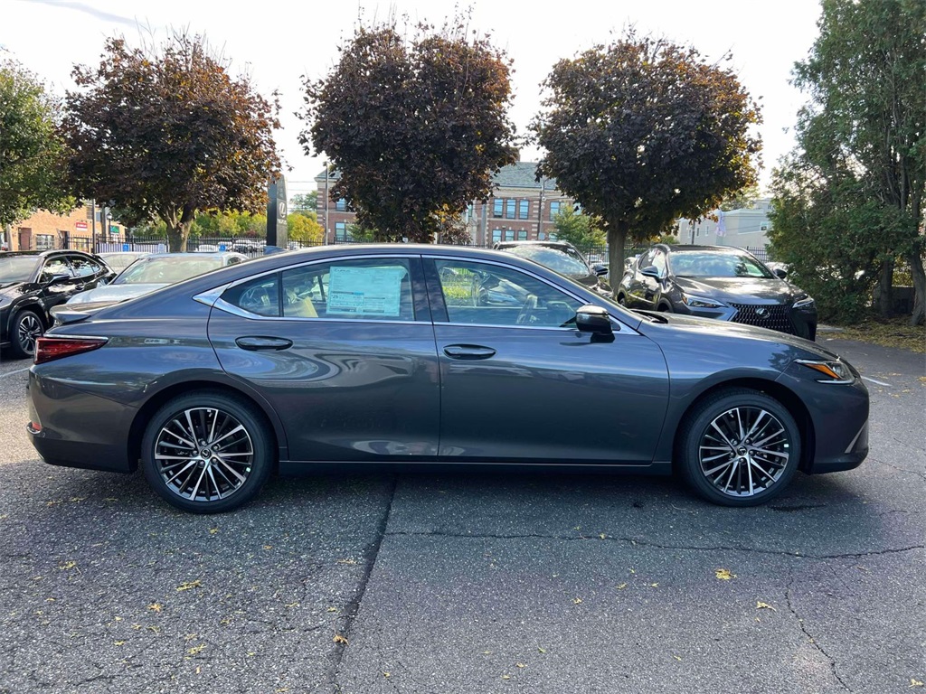 new 2025 Lexus ES car, priced at $48,344