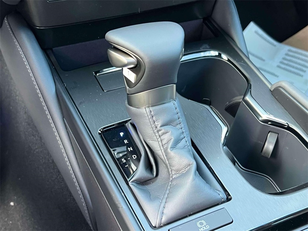 new 2025 Lexus ES car, priced at $48,344