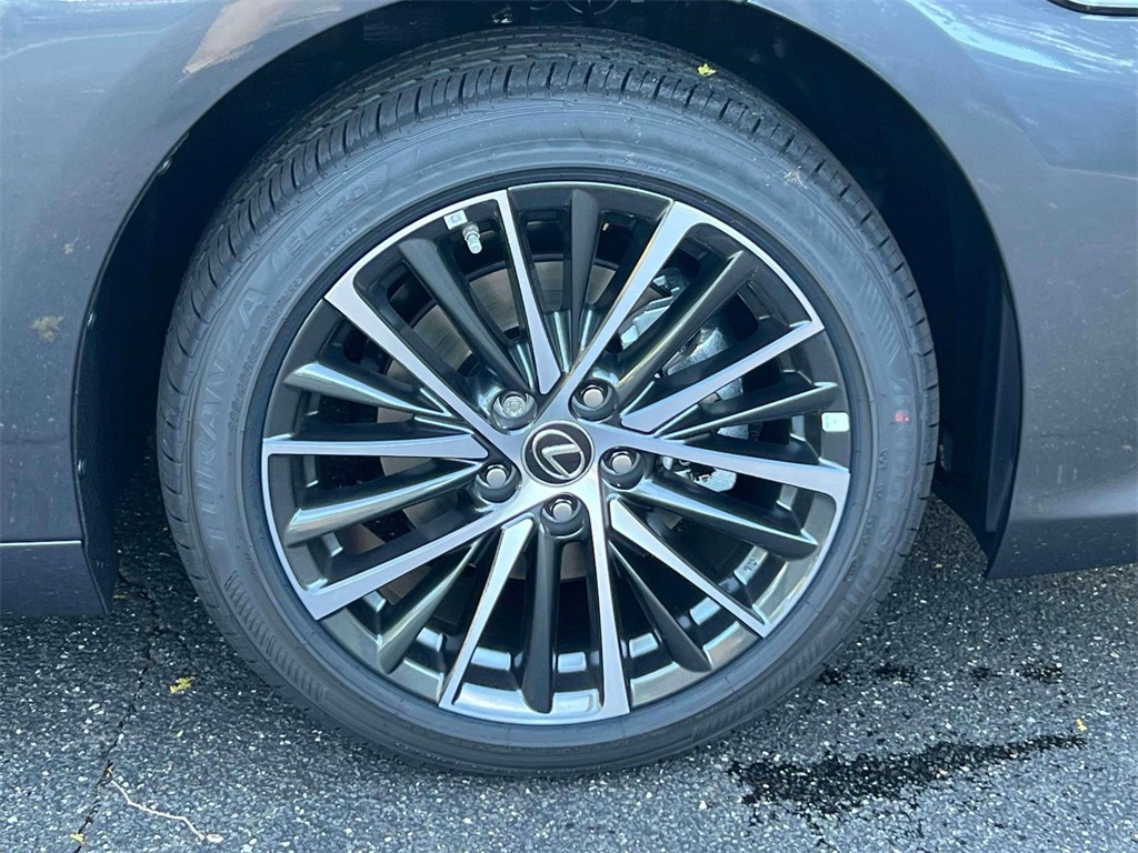 new 2025 Lexus ES car, priced at $48,344