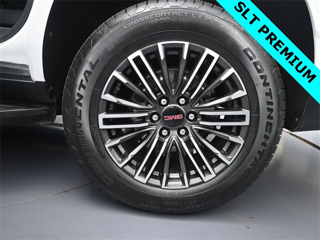 used 2022 GMC Yukon car, priced at $44,739