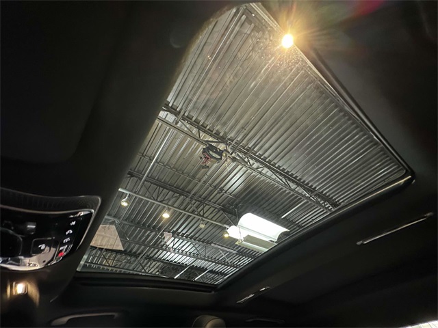 used 2022 Mercedes-Benz S-Class car, priced at $69,994