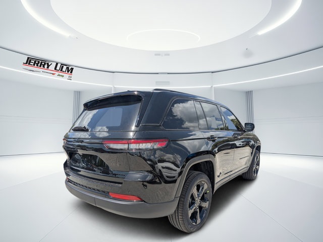 new 2025 Jeep Grand Cherokee car, priced at $44,730