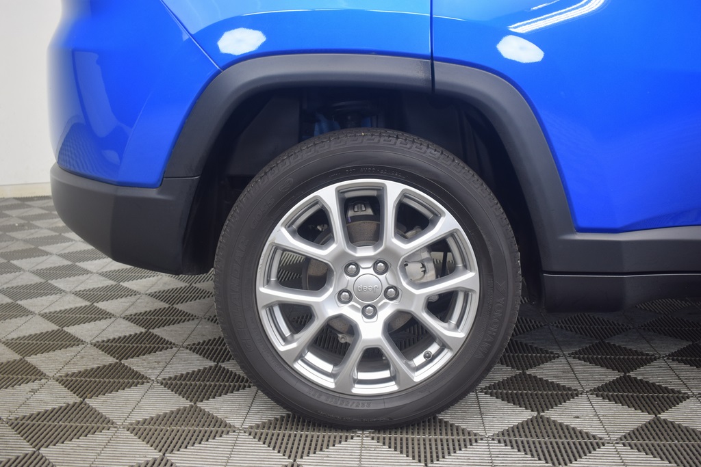 used 2022 Jeep Compass car, priced at $23,500