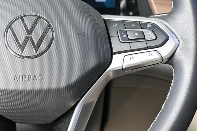 used 2024 Volkswagen Atlas car, priced at $32,200