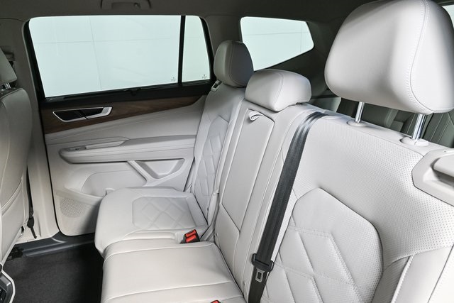 used 2024 Volkswagen Atlas car, priced at $32,200