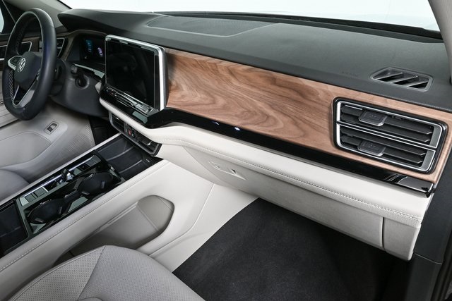 used 2024 Volkswagen Atlas car, priced at $32,200