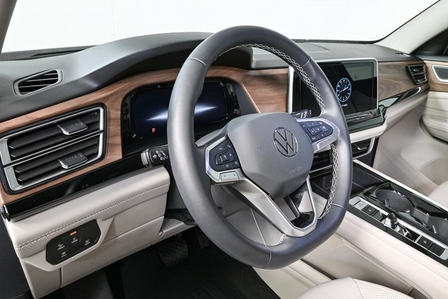 used 2024 Volkswagen Atlas car, priced at $32,200
