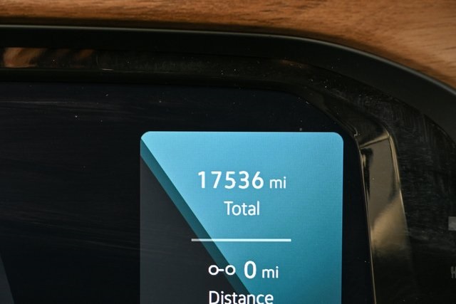 used 2024 Volkswagen Atlas car, priced at $32,200