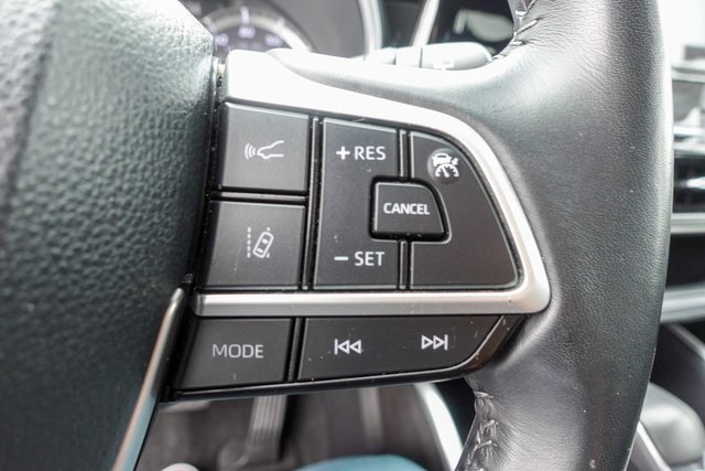 used 2022 Toyota Highlander car, priced at $39,000
