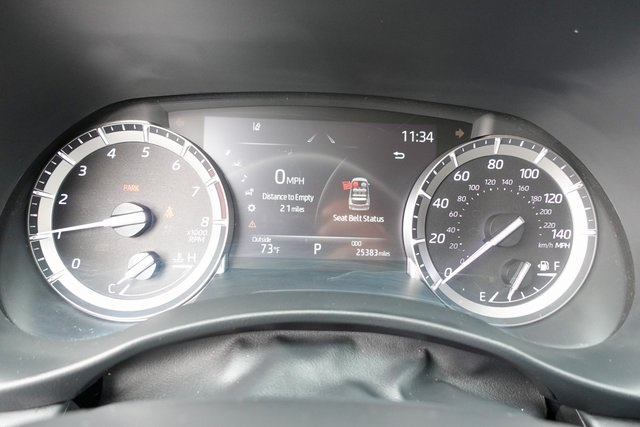 used 2022 Toyota Highlander car, priced at $39,000