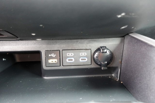 used 2022 Toyota Highlander car, priced at $39,000