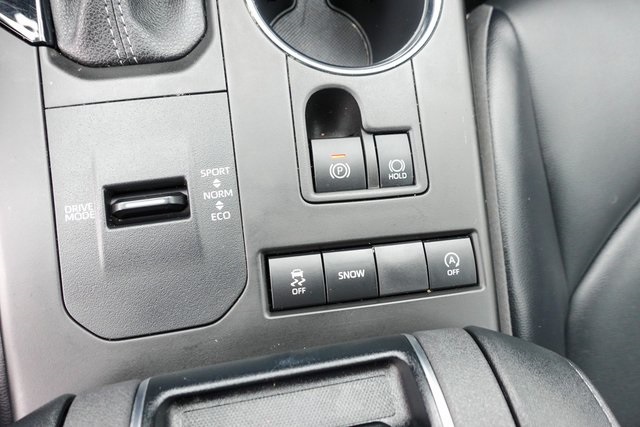 used 2022 Toyota Highlander car, priced at $39,000