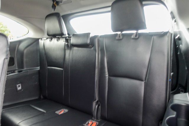 used 2022 Toyota Highlander car, priced at $39,000