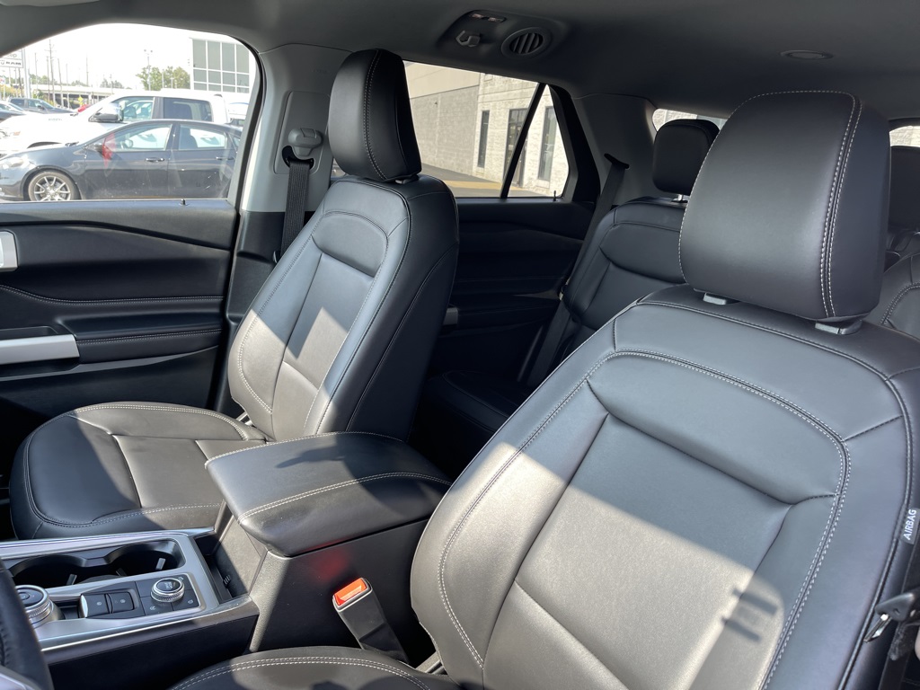 used 2023 Ford Explorer car, priced at $33,000