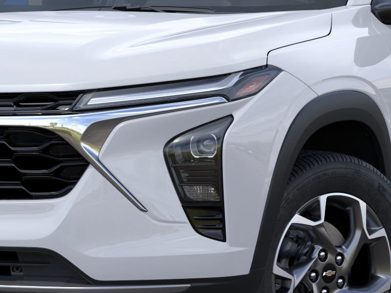 new 2025 Chevrolet Trax car, priced at $25,050