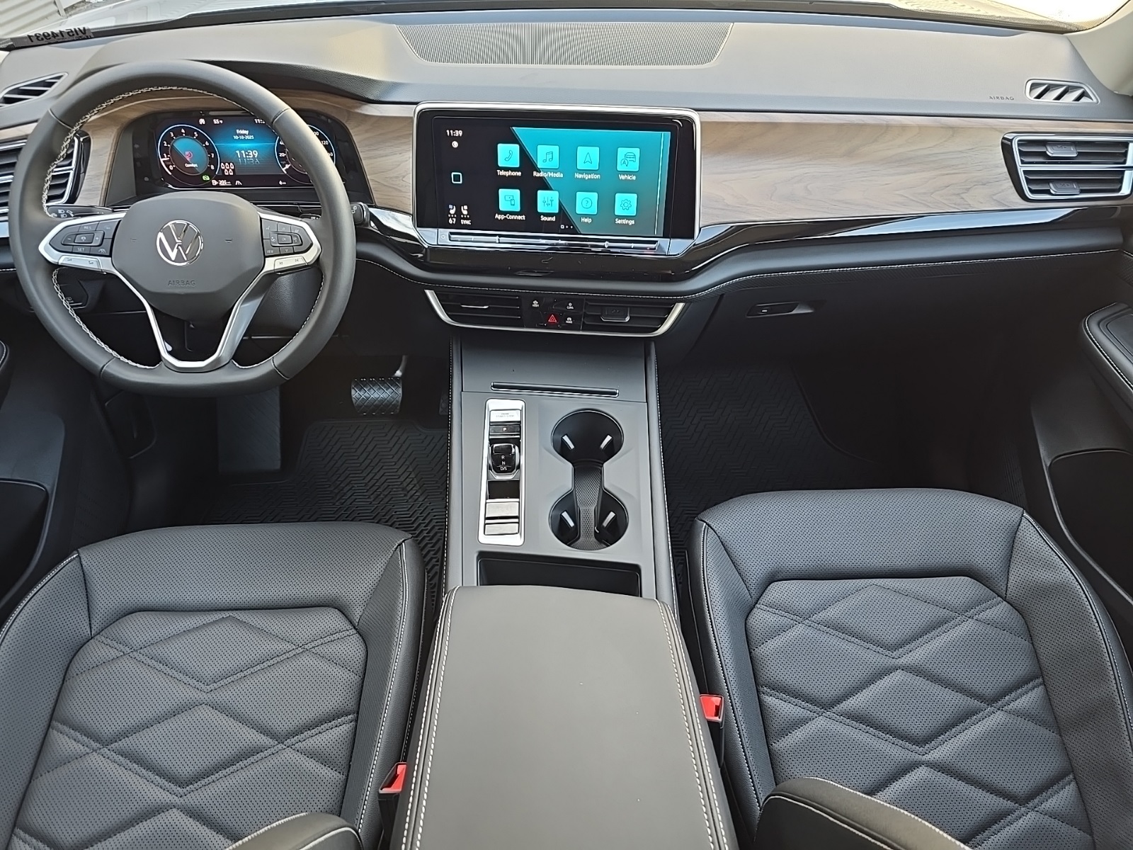 new 2026 Volkswagen Atlas car