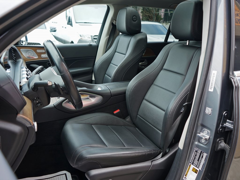 used 2020 Mercedes-Benz GLS car, priced at $33,995