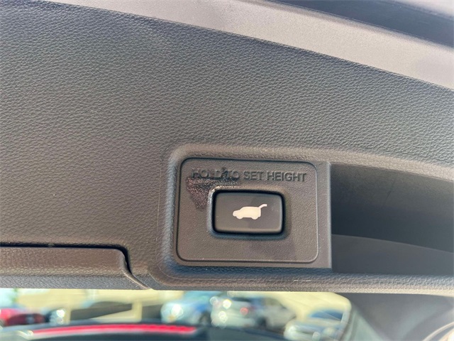 used 2022 Acura RDX car, priced at $33,178