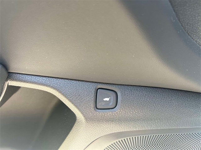 used 2022 Acura RDX car, priced at $33,178