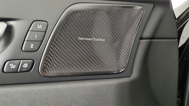 new 2026 Volvo XC60 car, priced at $63,965