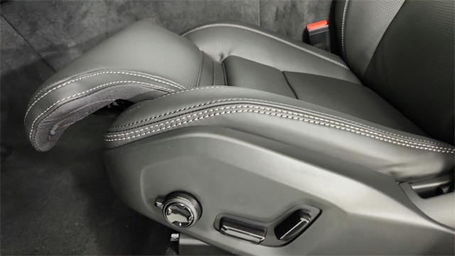 new 2026 Volvo XC60 car, priced at $63,965