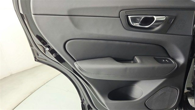 new 2026 Volvo XC60 car, priced at $63,965