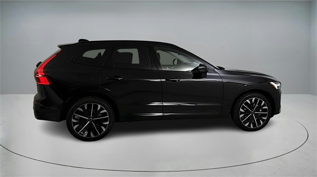 new 2026 Volvo XC60 car, priced at $63,965